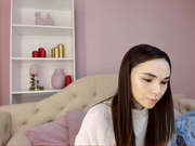 hollyextra 2020-03-12